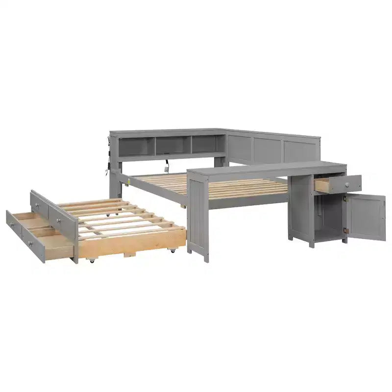 Lit plateforme, bureau avec étagères et tiroirs de rangement, et armoires