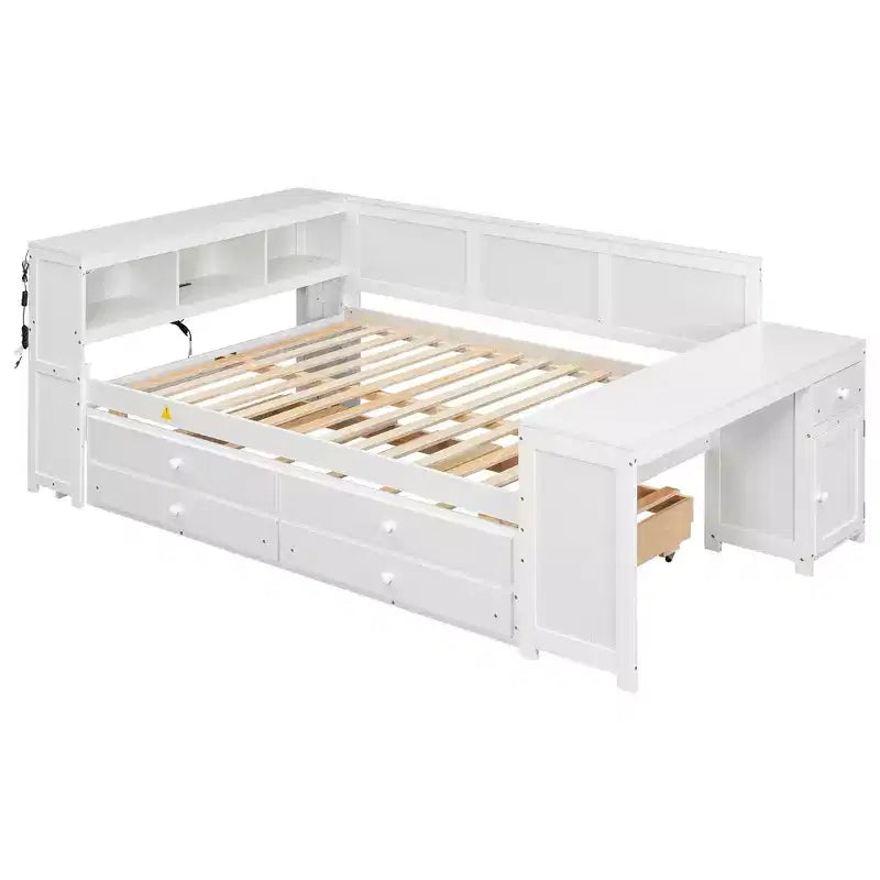 Lit plateforme, bureau avec étagères et tiroirs de rangement, et armoires