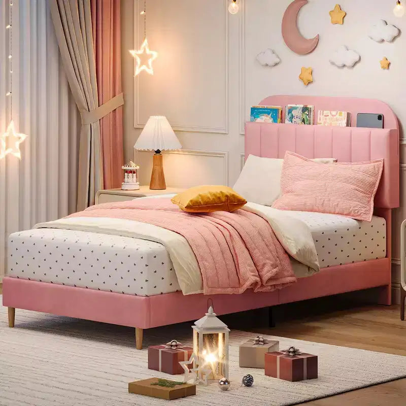 Grand lit pour enfant avec coussin moelleux