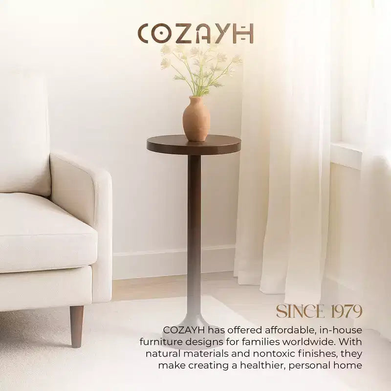 Petite table d'appoint à base étroite