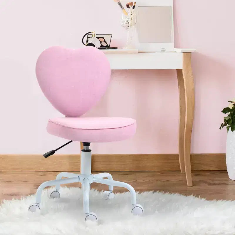 Chaise de bureau au dossier en forme de cœur