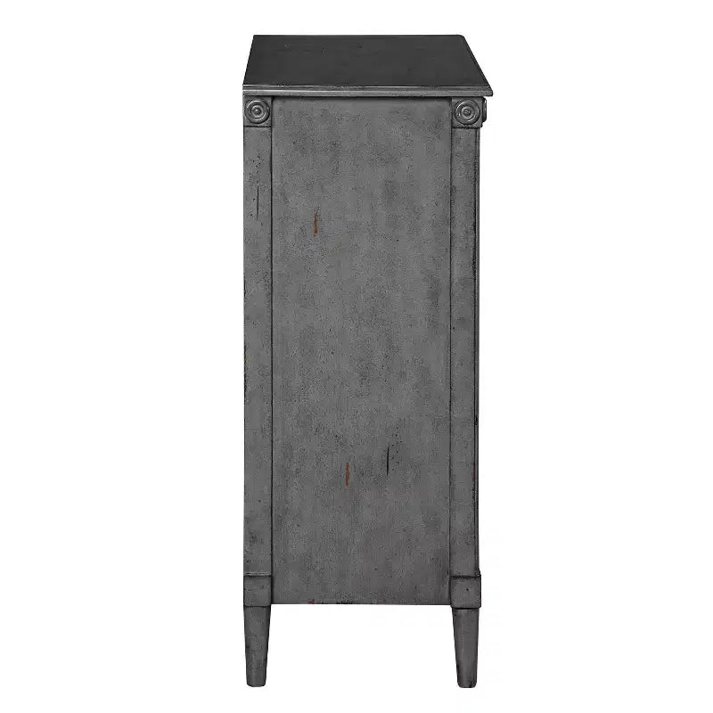 Commode classique à quatre tiroirs